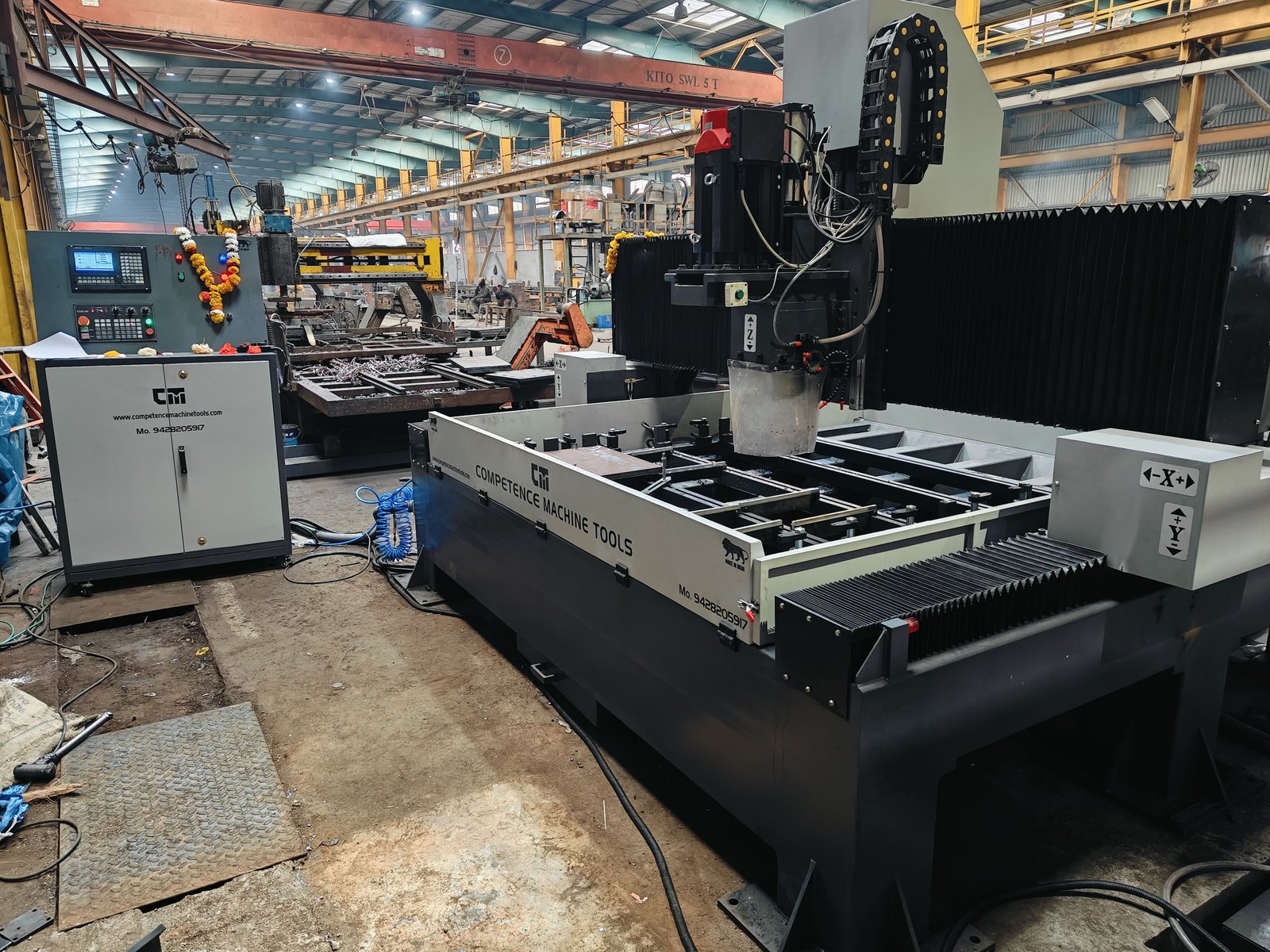 cnc_drilling_machine_05